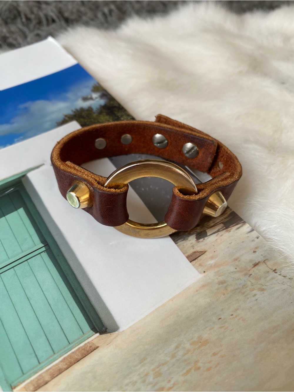 Brave Vintage Brown Leather O-Ring Cuff Bracelet